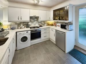 Photo 13- click for photo gallery